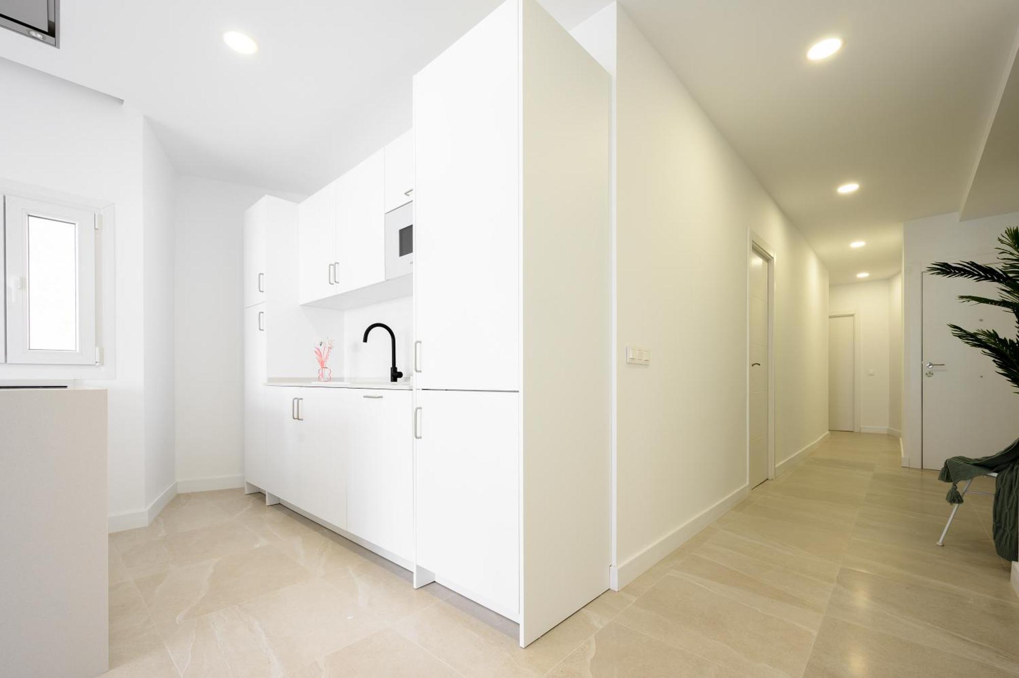 Dreams By The Sea 2 Bedrooms & 2 Baths By 10tosea